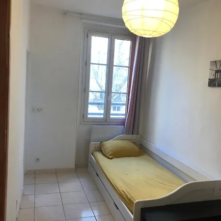Casa - Alloggio in famiglia *